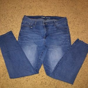 Old Navy Rockstar Skinny Jeans